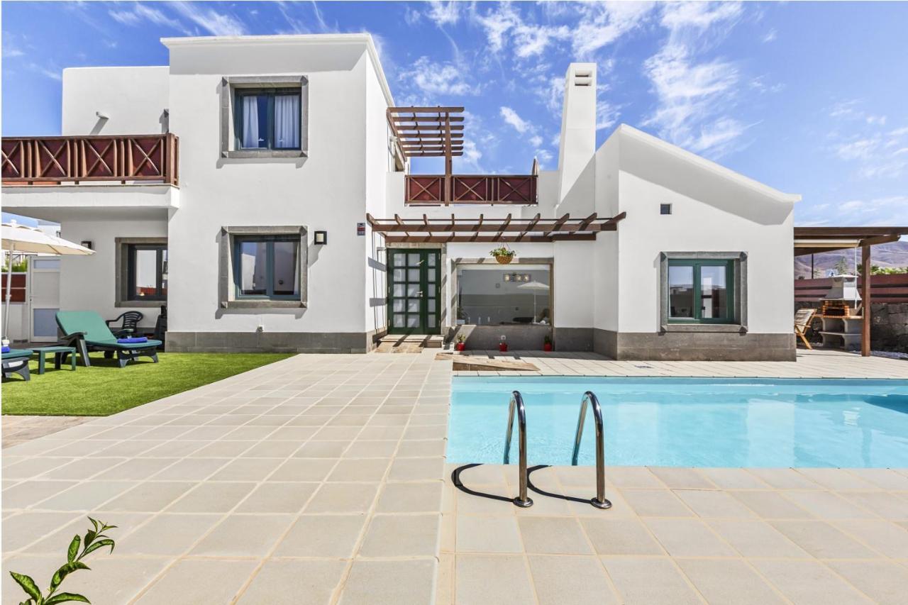 Siesta Suites Lanzarote Яйса Экстерьер фото