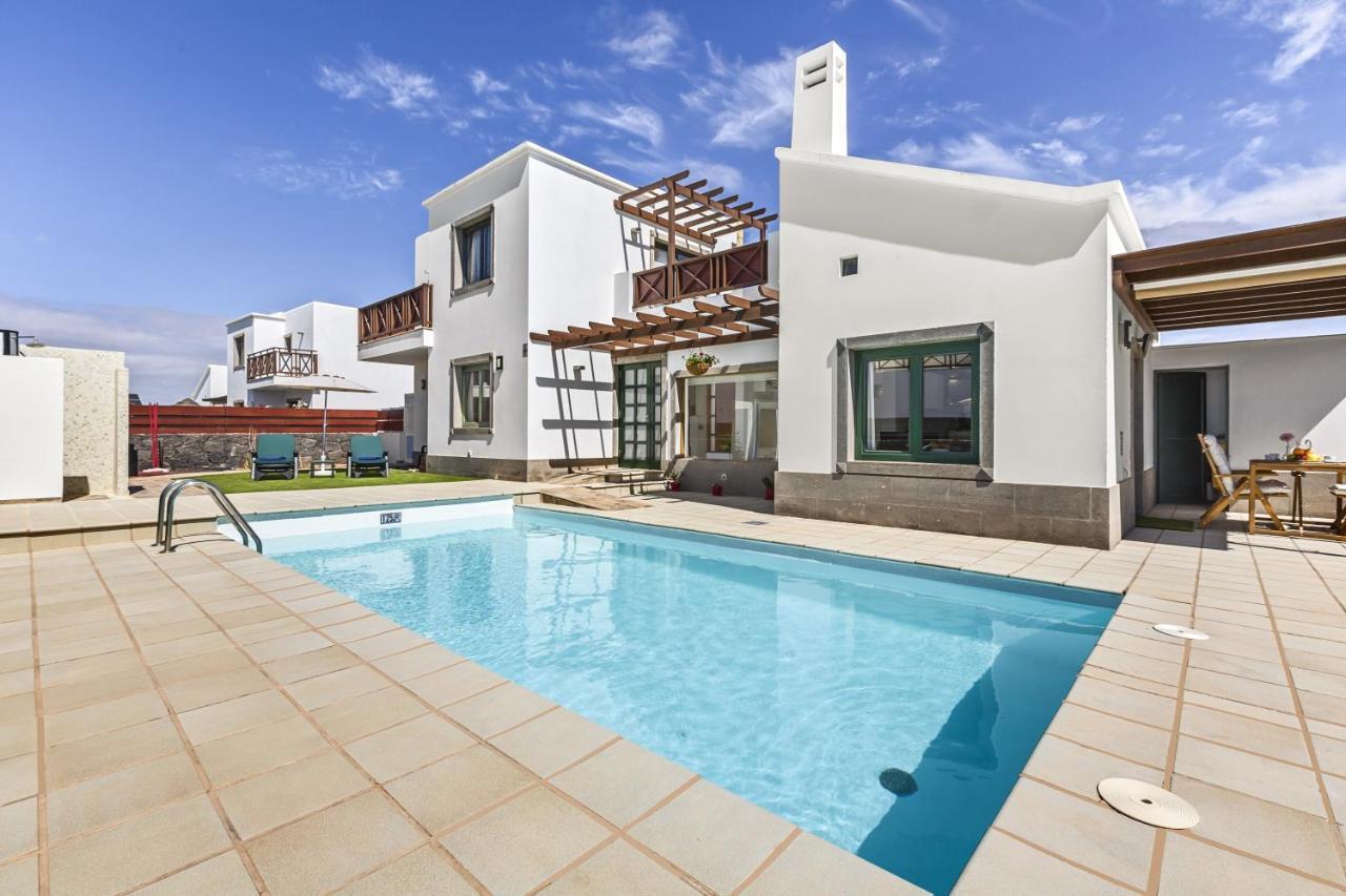 Siesta Suites Lanzarote Яйса Экстерьер фото